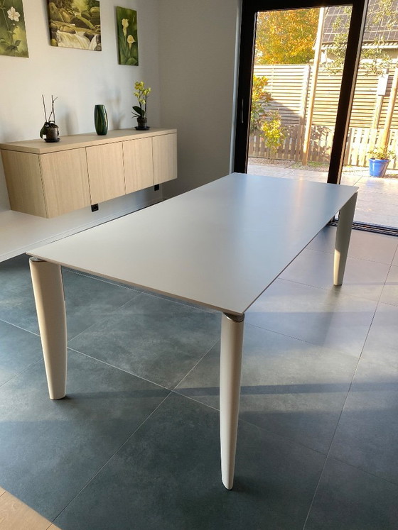 Dining table white with cream legs, Jori, Mdf, Metal, Creme, Modern (photo 2 of 6)