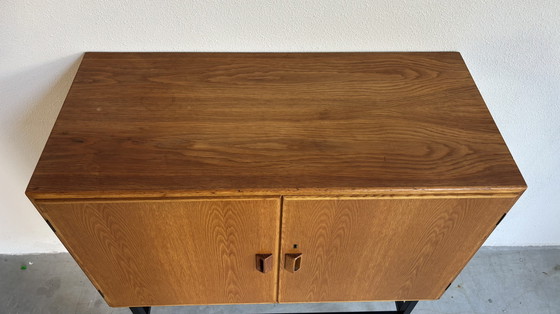 Image 1 of Credenza alta Vintage Deens Eiken
