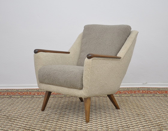 Image 1 of Mid Century Boucle Cocktail Leunstoel, 1960