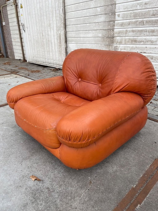 Poltrona lounge Sapporo di Mobil Girgi, design italiano degli anni '70.