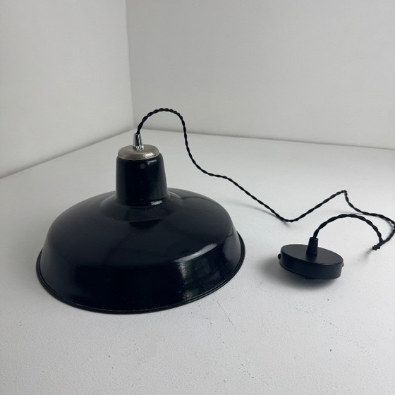 Image 1 of COPPIA DI LAMPADE DA OFFICINA INDUSTRIALI SMALTATE