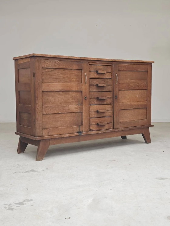 Buffet en chêne de René Gabriel, période de reconstruction 1950. – Armoires de rangement, Wood, Design (photo 5 of 30)