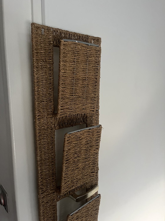 Image 1 of Portariviste/portaoggetti da parete vintage in rattan IKEA (anni '80/'90)