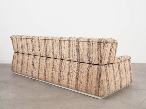Image 1 of Driezitsbank, Italiaans design, jaren 60, gefabriceerd door Saporiti