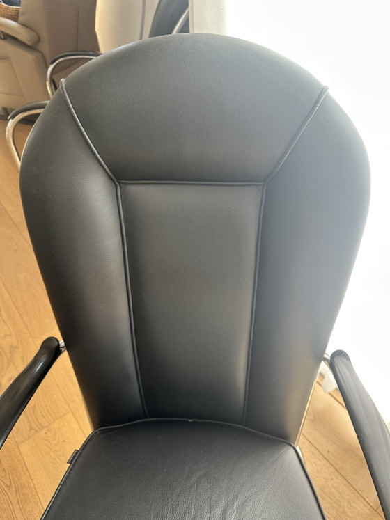 Set van 2 Gispen Classic AA Fauteuils – Zwart Leerontwerp van W.H. Gispen uit 1937 – Chrome, Leather (photo 11 of 13)