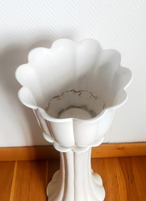 Image 1 of Vaso da fiori vintage in terracotta italiana con supporto.