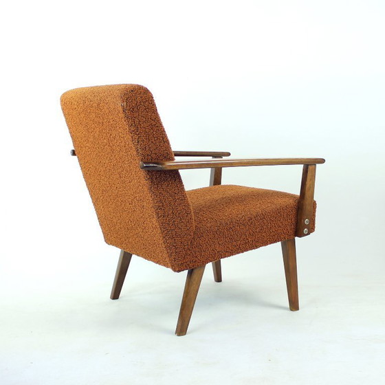 Image 1 of Par de sillones de estilo moderno de mediados de siglo, fabricados por Tatra en Checoslovaquia en la década de 1960.