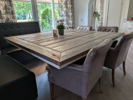 Large wooden table 190x190cm incl. leather chairs and corner sofa