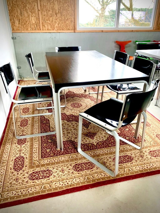 Pastoe dining room set