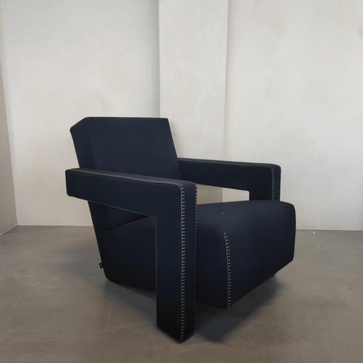 Cassina Utrecht Stuhl