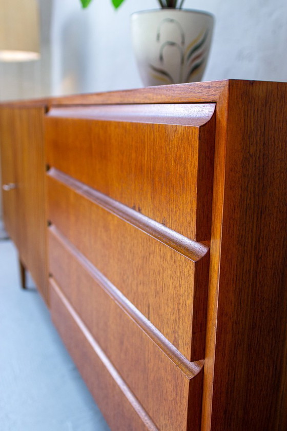 Image 1 of Credenza/cassettiera vintage in teak, stile danese di metà secolo, anni '60.