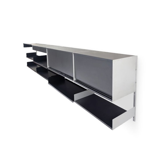 Image 1 of Étagère murale Dieter Rams 606, buffet noir Vitsoe, design Bauhaus