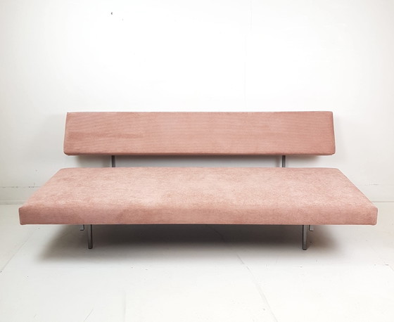 Image 1 of Sofá cama Gijs van der Sluis modelo 540 sofá cama recién tapizado rosa