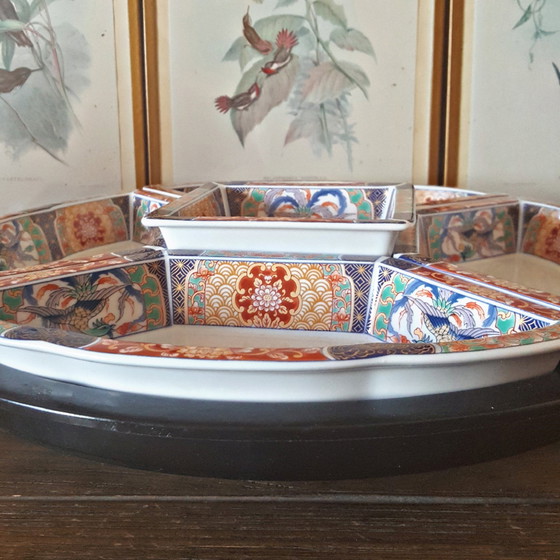 Image 1 of Giradischi in porcellana giapponese con decorazione floreale, paesaggio di uccelli