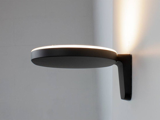 Image 1 of Flos Oplight LED Wandlamp Design by Jasper Morrison