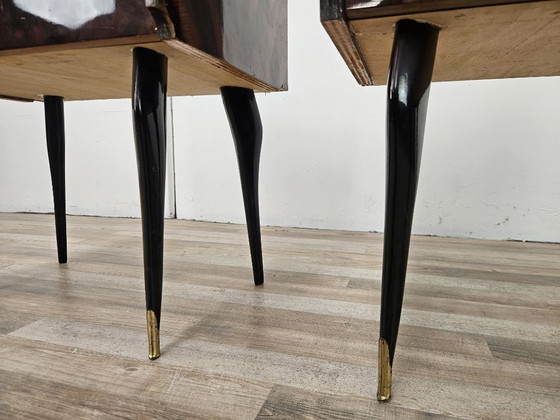 Paar Nachttische aus Mahagoni im Mid-Century-Stil der 1960er Jahre mit doppelten Glasplatten – Wood (photo 20 of 21)