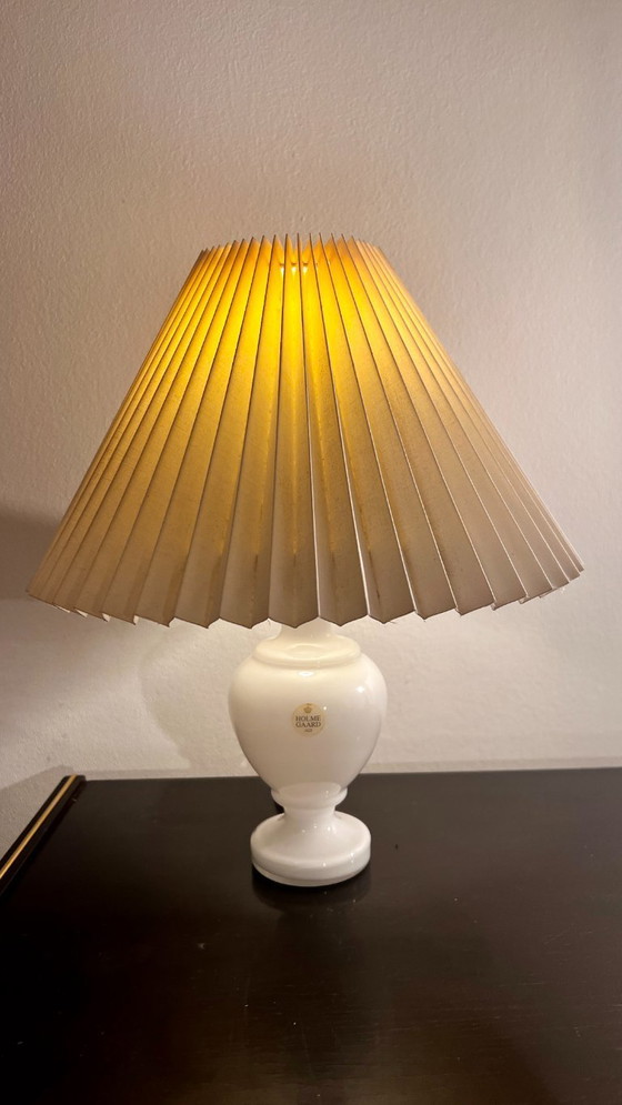 Image 1 of Holmegaard Roma Lille Lamp |Wit opaalglas| Schaduw in Le Klint-stijl