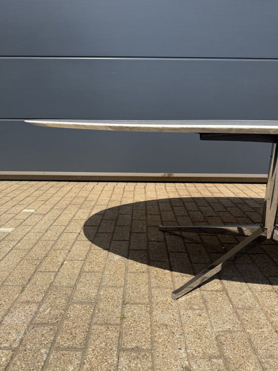 Original Oval Florence Knoll Dining Table (244x137cm) Carrara New condition!! – Chrome, Marble (photo 3 of 15)