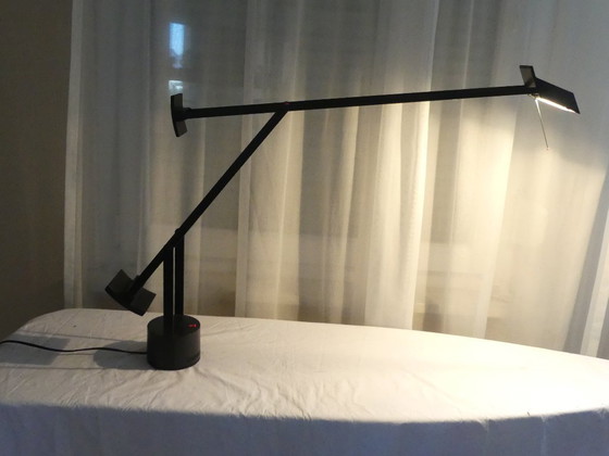 Artemide Tizio 50 Halogen Richard Zapper uk4aeb – Lámparas de escritorio, Plastic, Aluminium, Vintage (photo 6 of 13)