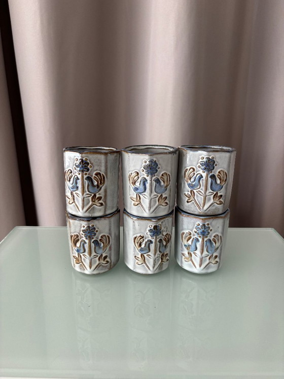Lot de six tasses en céramique à motif floral, Accessoires de cuisine, Blanc, Vintage (photo 2 sur 9)