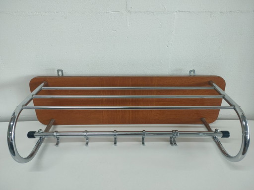Vintage-Garderobe im skandinavischen Stil der 60er/70er Jahre, verchromt, Wandgarderobe
