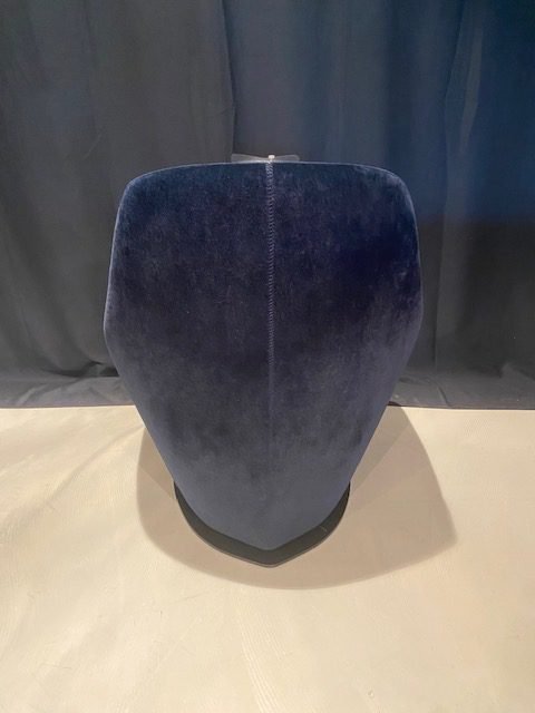 Image 1 of Leolux Cantate armchair with ottoman