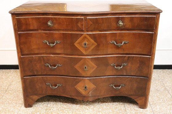 Image 1 of Majestuosa cómoda antigua, Italia, siglo XVIII, restaurada