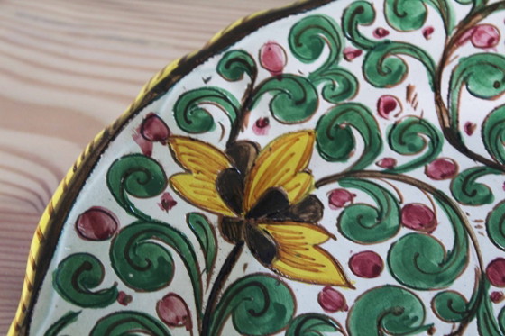 Image 1 of Assiette décorative Deruta