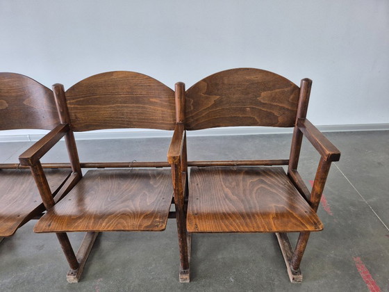 Image 1 of Banc de cinéma vintage en bois 1950