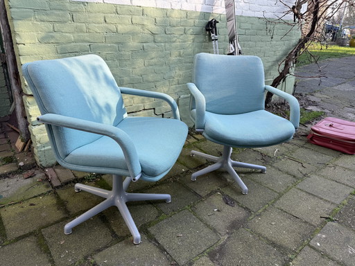 Artifort swivel chairs – set of 2