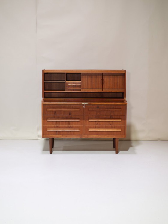 Image 1 of Secretaire Sigfred Omann Ølholm teck danois