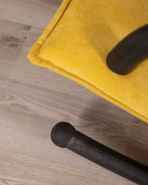 Image 1 of SEDIA A DONDOLO VINTAGE ANNI 80 MODELLO "T-LINE" DESIGN BURKHARD VOGTHERR PER ARFLEX