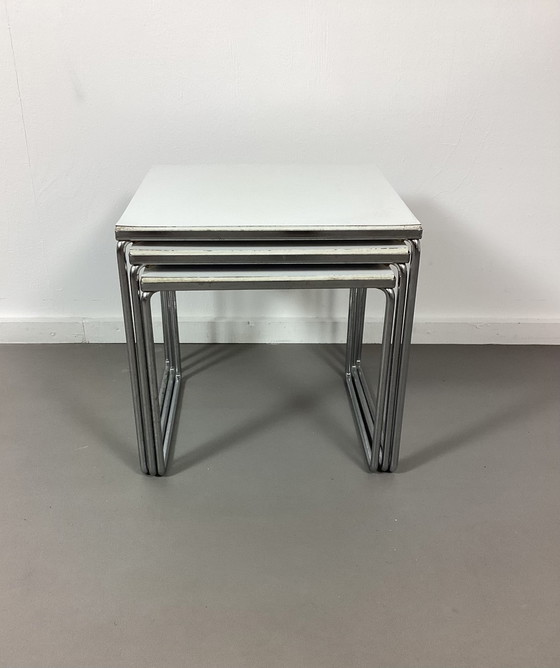 Image 1 of Set vintage nesting tables bijzettafels chroom