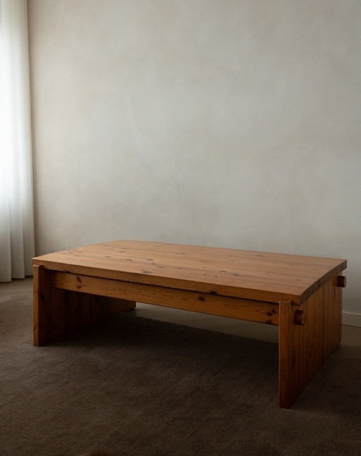 Mesa de centro vintage Dymling de pino, diseñada por Yngve Ekström para Swedese, estilo brutalista sueco, década de 1970.