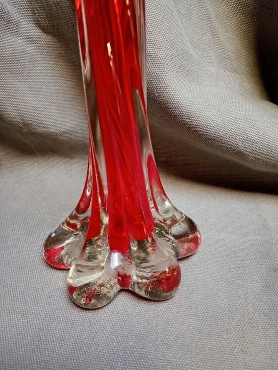 Vase Soliflore Rouge Rubis avec Pied Torsadé – Verre (photo 3 of 5)