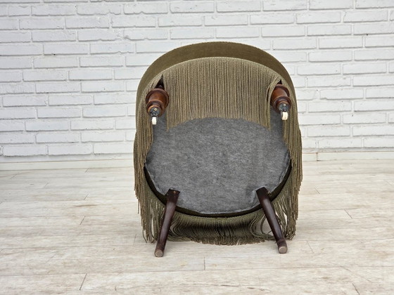 Image 1 of Dänischer Sessel aus den 1960er Jahren, originaler grüner Möbelveloursbezug.