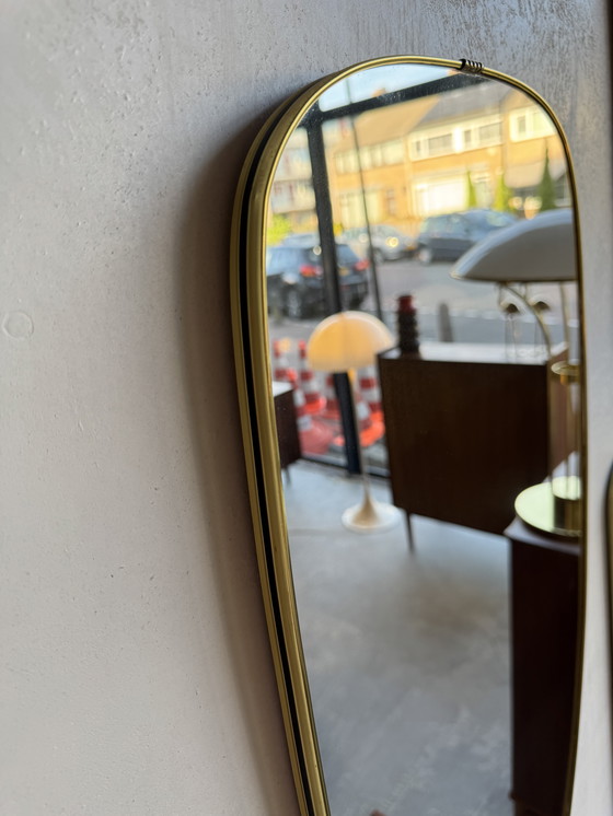 Image 1 of 1970er Jahre Spiegel mit Messingrahmen - Otto Versand Classic