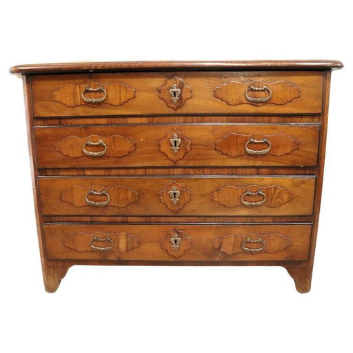 Walnut Antique Chest of Drawers, Restored, Italy 17th Century