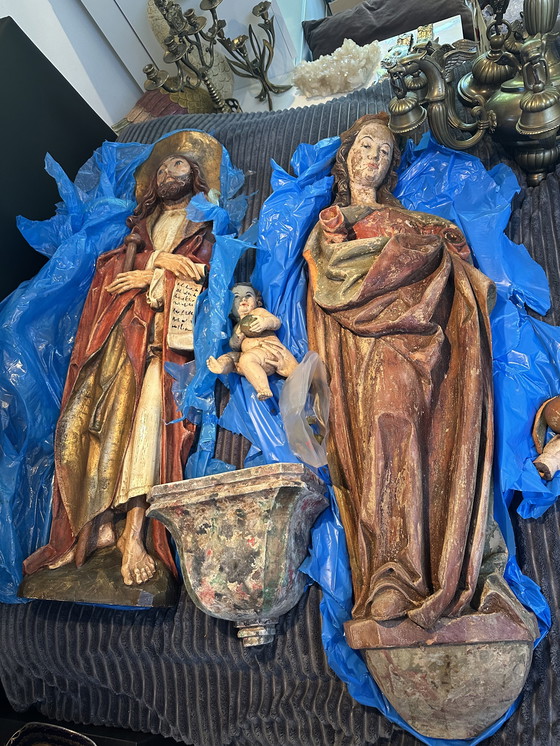 Image 1 of Statues d'église anciennes de style Riemenschneider, sculptures artisanales sur bois de Marie et Moïse