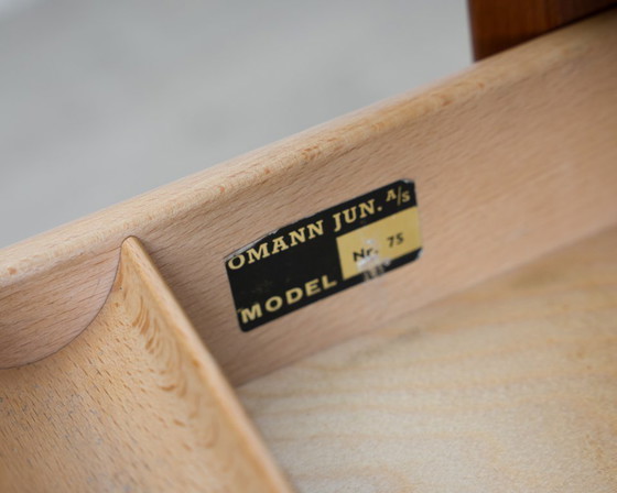 Image 1 of Deens teakhouten bureau van Omann Jr., model 75