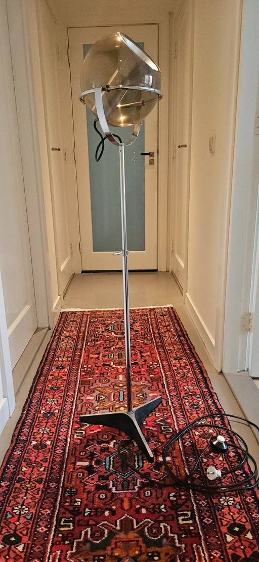 Design floor lamp Globe
