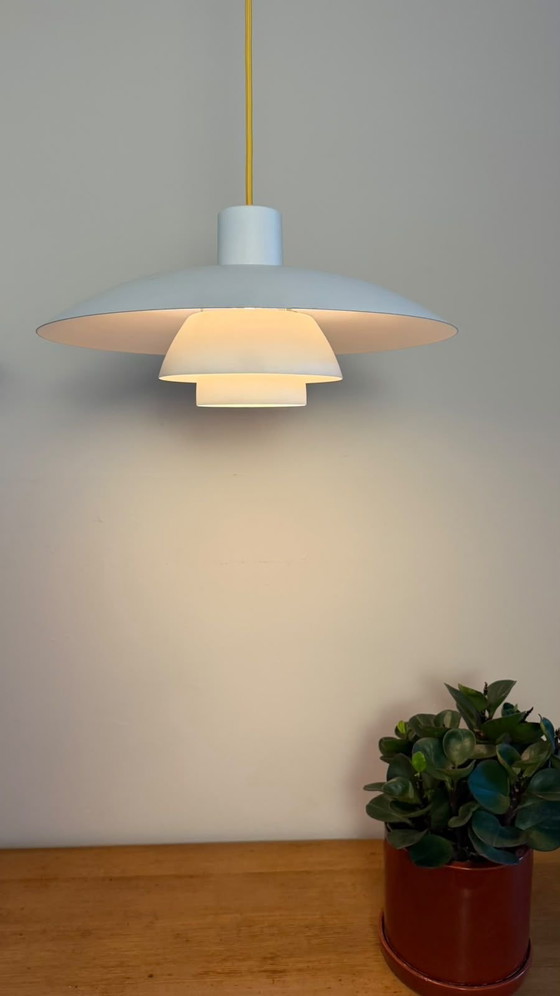 Set van 2 vintage PH4 hanglampen, Louis Poulsen, Metaal, Wit (foto 4 van 11)