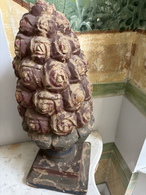 2 Antieke tuinornamenten uit Franse kasteeltuin