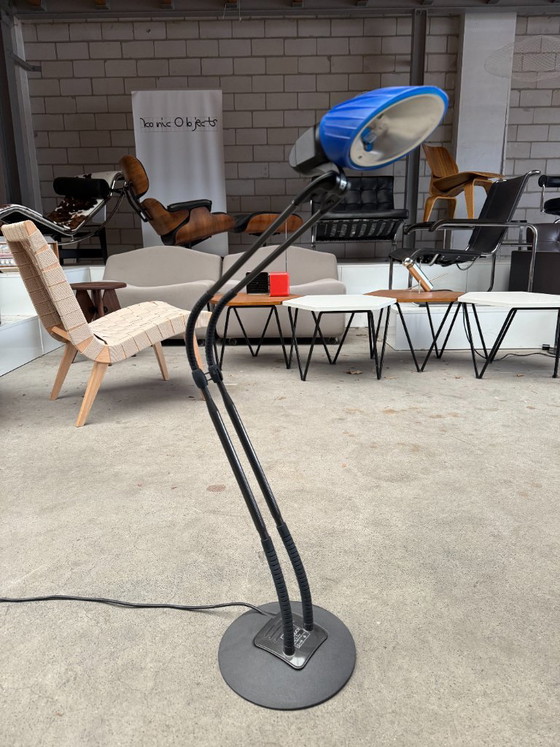 Lampada da tavolo Arteluce Tang, Stephan Copeland – Lampade da tavolo, Metallo, Plastica (photo 7 of 9)