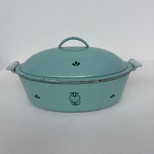 Dru oval enamel bowl