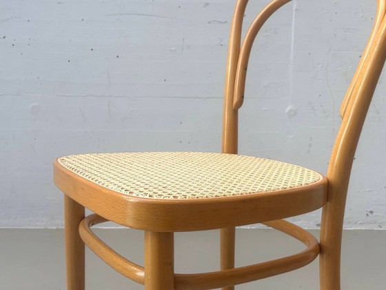 Vintage Thonet bentwood chair with Viennese caning, 1981 – Side chairs (photo 4 of 8)