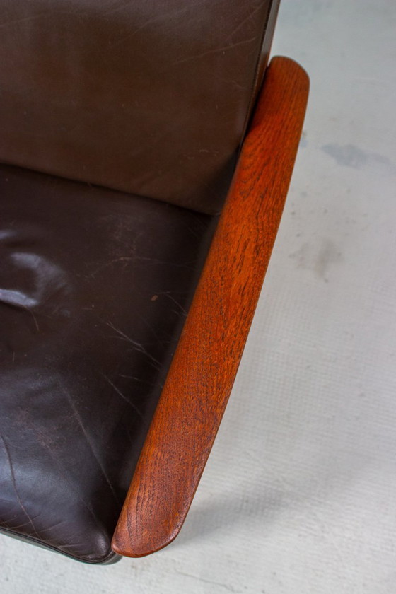 Image 1 of Vintage teakhouten fauteuil Sven Ellekaer comfortabele fauteuil uit het midden van de vorige eeuw