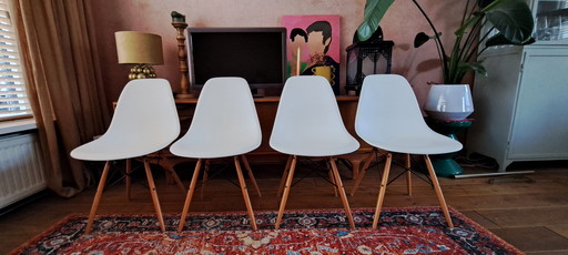 4 x Vitra Eames DSW Chairs White with ash base