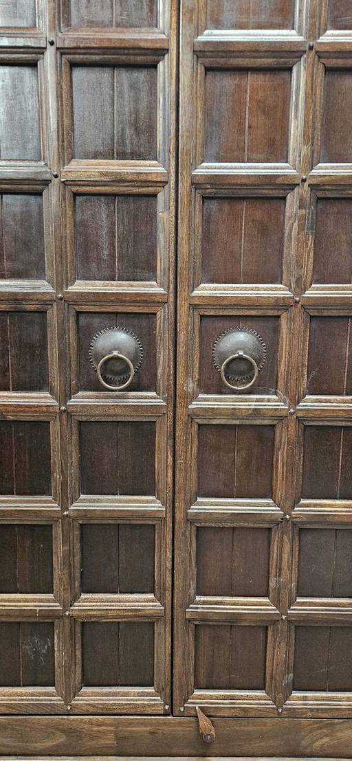 Cabinet oriental classique