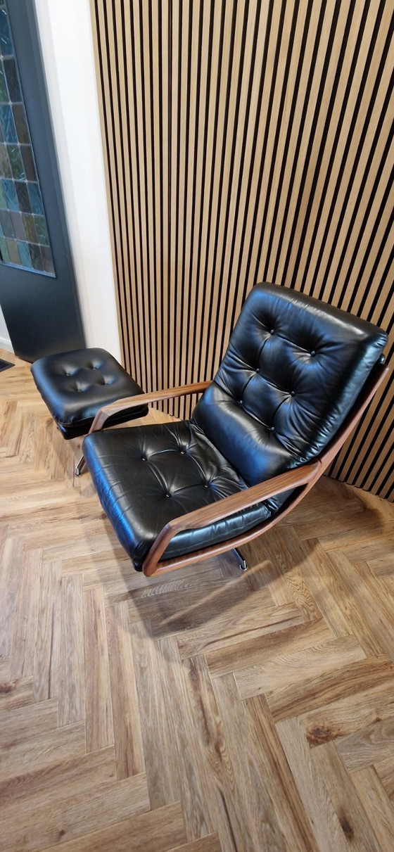 Image 1 of Eugen Schmidt Drehsessel mit Fußhocker Leder schwarz 